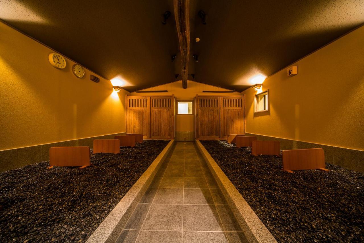 Uno Hotel 4*